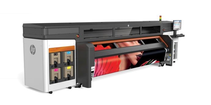 HP показала на FESPA 2019 широкоформатный сублимационный принтер HP Stitch S1000