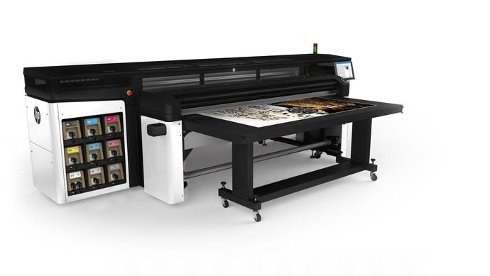 На FESPA 2019 линейка принтеров HP Latex R отметила первую годовщину 