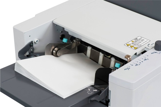 Duplo выпустила настольный фальцовщик DF-999 на смену снятого с производства