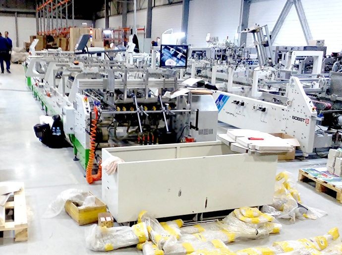 Фальцевально-склеивающая линия Brausse TA-1100C6II установлена в типографии «Альба Плюс»