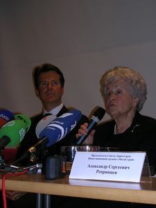 Музейные шедевры вместо наружной рекламы