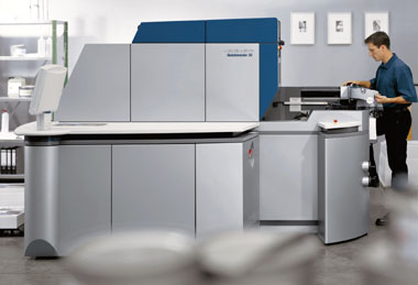 Мал да удал *