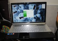 Создатели Aspire Ethos намеренно лишили ноутбук подсветок кнопок, чтобы он удачнее вписывался в минималистский дизайн современных помещений 