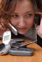 ИТ-департаментам все сложнее справляться с администрированием мобильных устройств: пользователи носят с собой телефоны с разными операционными системами, рассчитывая на доступ с их помощью к электронной почте, видеоконференц-связи и всевозможным корпоративным приложениям